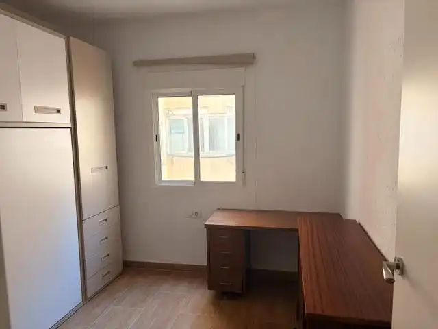 Habitación de Piso en venta en Valencia con Aire acondicionado, Calefacción y Amueblado