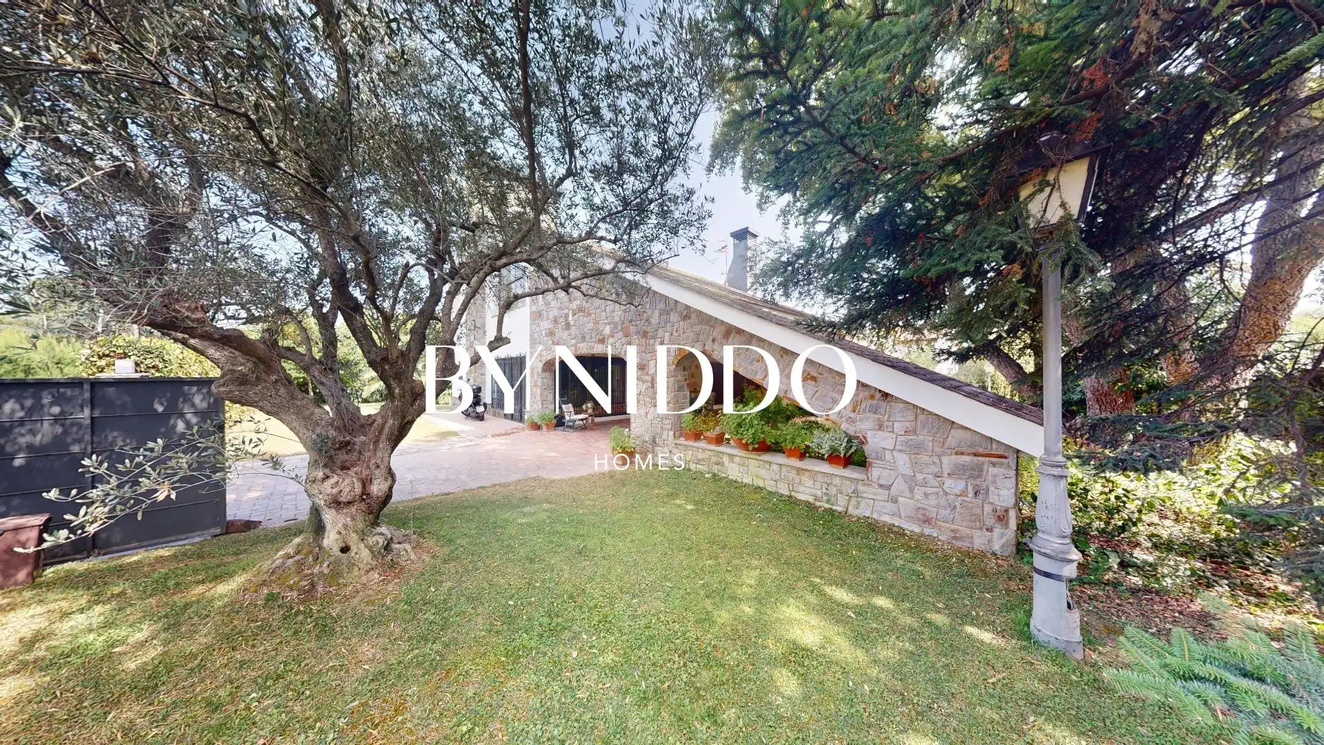Casa amb terrassa en venda a Passeig PIRINEUS, imagen 81