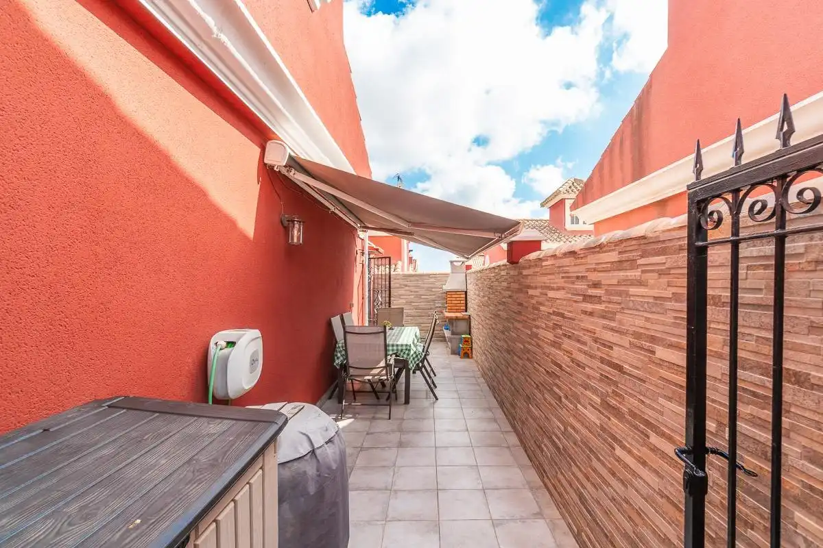 Terraza de Casa o chalet en venta en Orihuela con Aire acondicionado, Jardín privado y Trastero