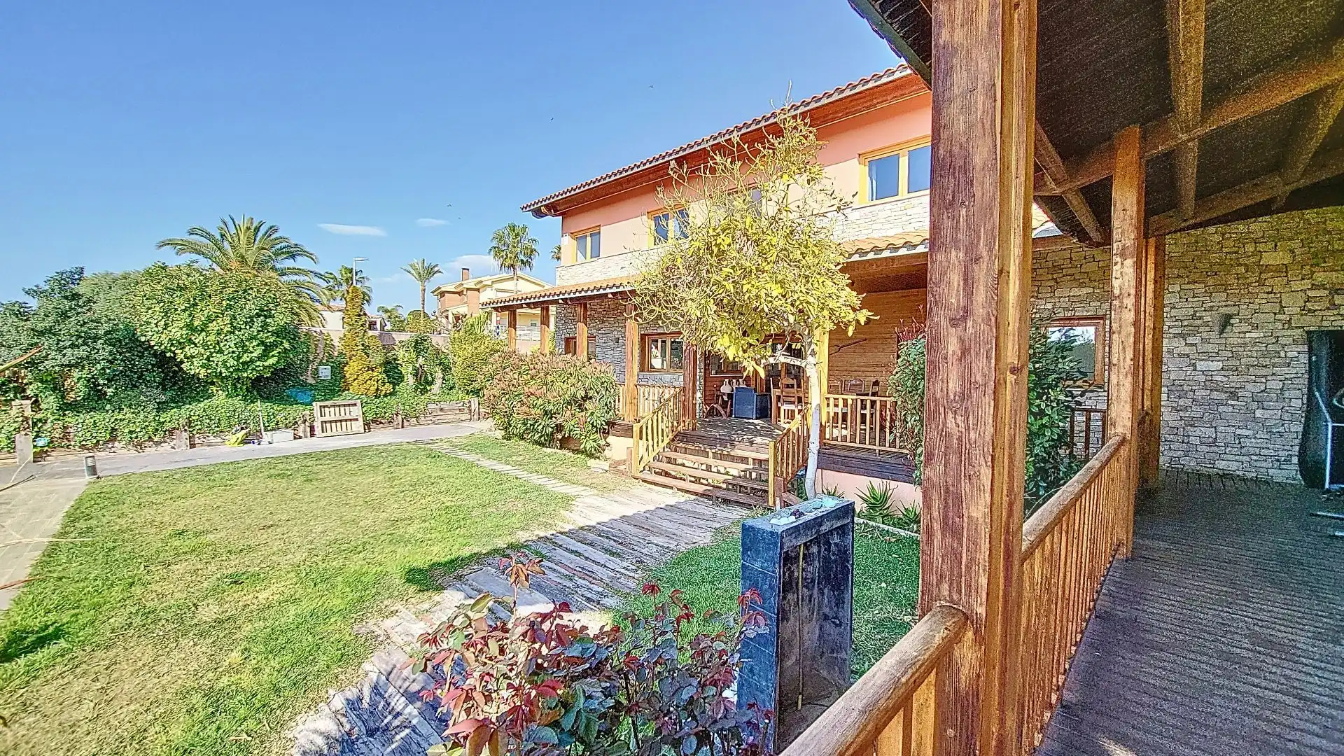 Vista exterior de Casa o chalet en venta en Calafell con Aire acondicionado, Calefacción y Jardín privado