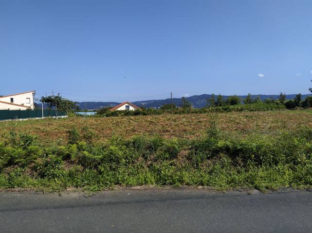 Terreno residencial en Venta en Camiño Campaíña en Pontedeume