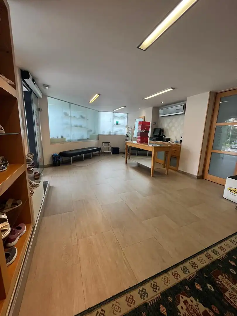 Business premises for sale in Angel del Castillo, imagen 2