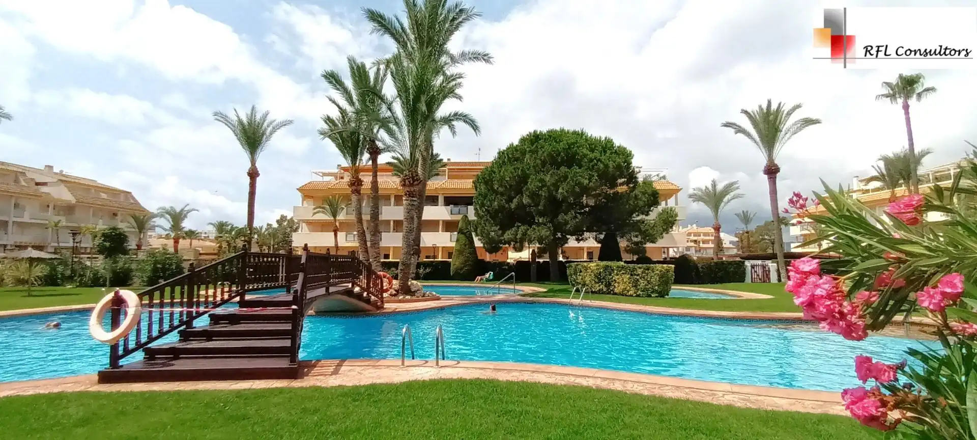 Vista exterior de Planta baixa en venda en Torreblanca amb Jardí privat i Terrassa