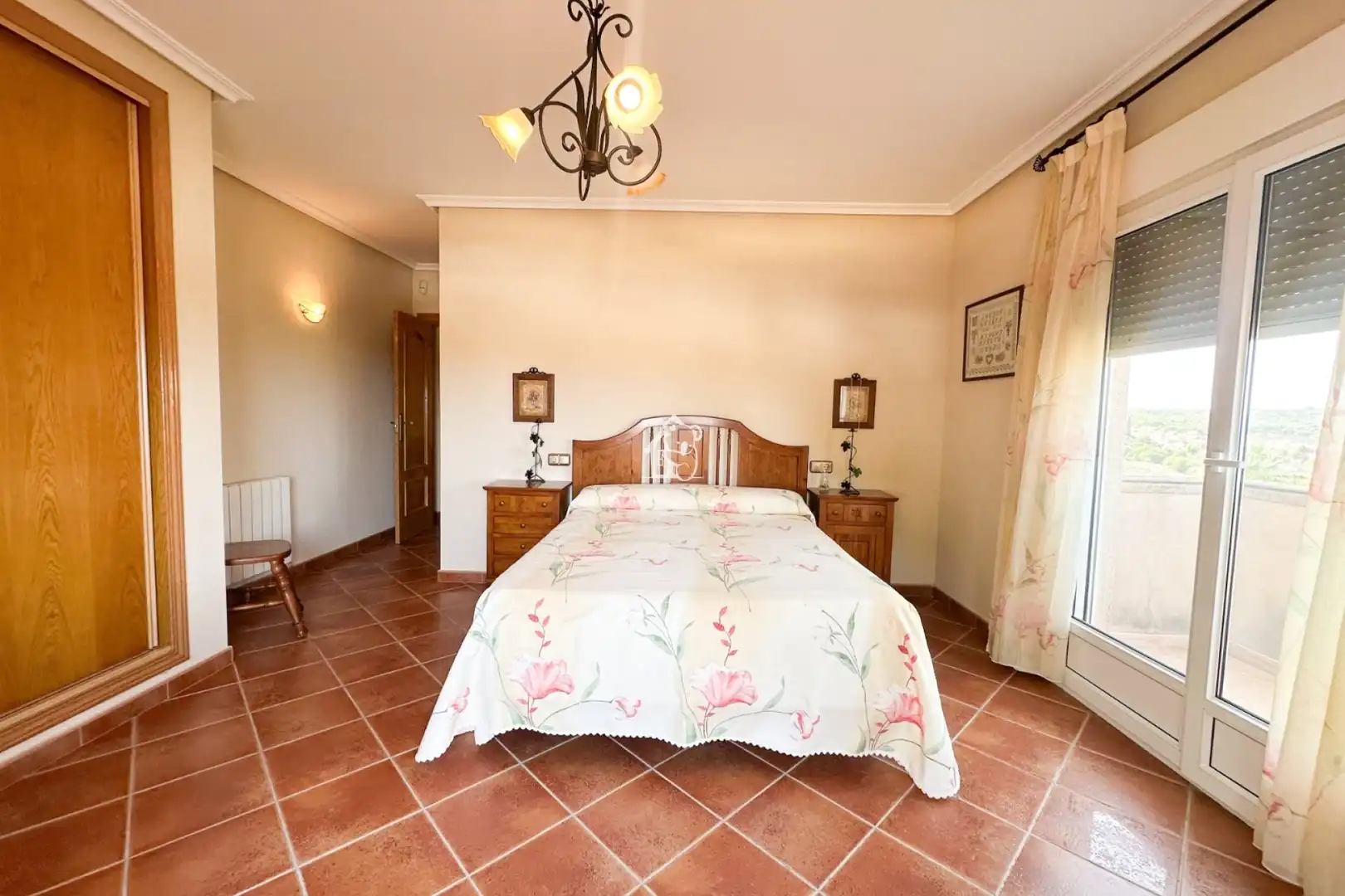 Dormitori de Finca rústica de lloguer en San Miguel de Salinas amb Aire condicionat, Jardí privat i Terrassa