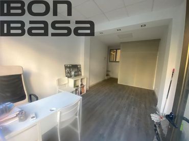 Local comercial en venta en Pla - Carolinas