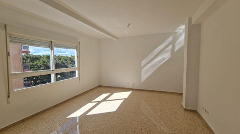 Photo 2 of Flat for rent in Calle Hospital, País Valencià, Mislata