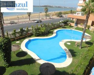 Swimming pool of Flat for sale in Isla Cristina  with Private garden, Terrace and Balcony