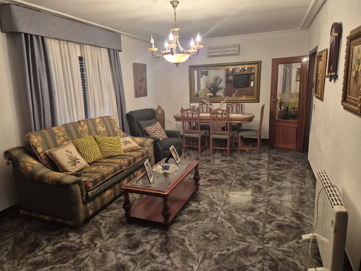 Sala de estar de Casa o chalet en venta en Villanueva de la Serena con Amueblado