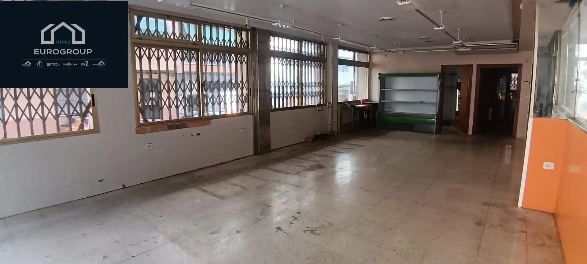 Local comercial en venda a Centro Urbano, imagen 2