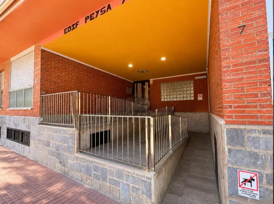 Apartament en venda en Torrevieja amb Terrassa, Piscina i Moblat
