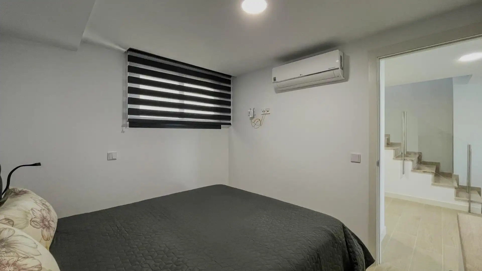 Habitación de Dúplex en venta en Finestrat con Aire acondicionado, Terraza y Amueblado