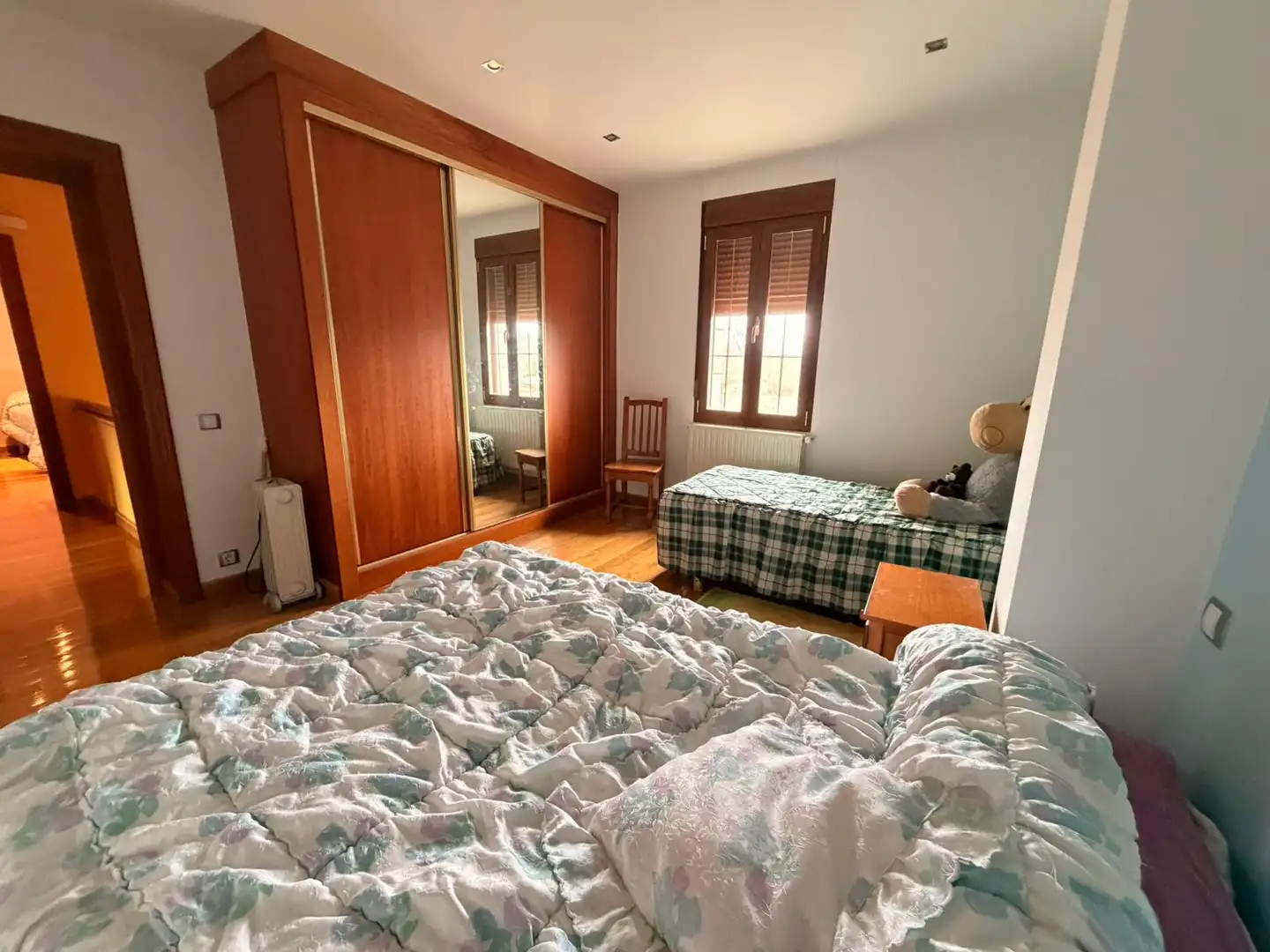 Habitación de Casa o chalet en venta en Cavia con Calefacción y Jardín privado