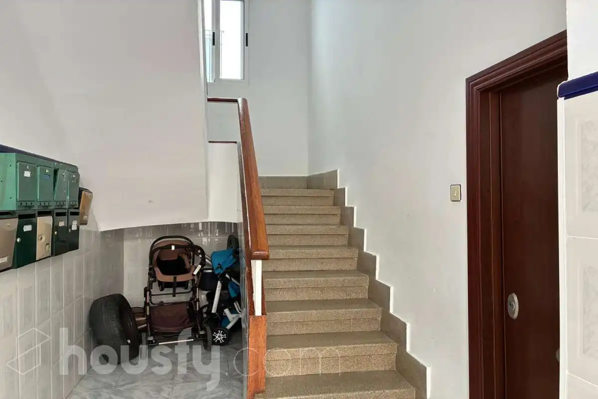 Piso de alquiler en Sagunto / Sagunt con Aire acondicionado, Amueblado y Balcón