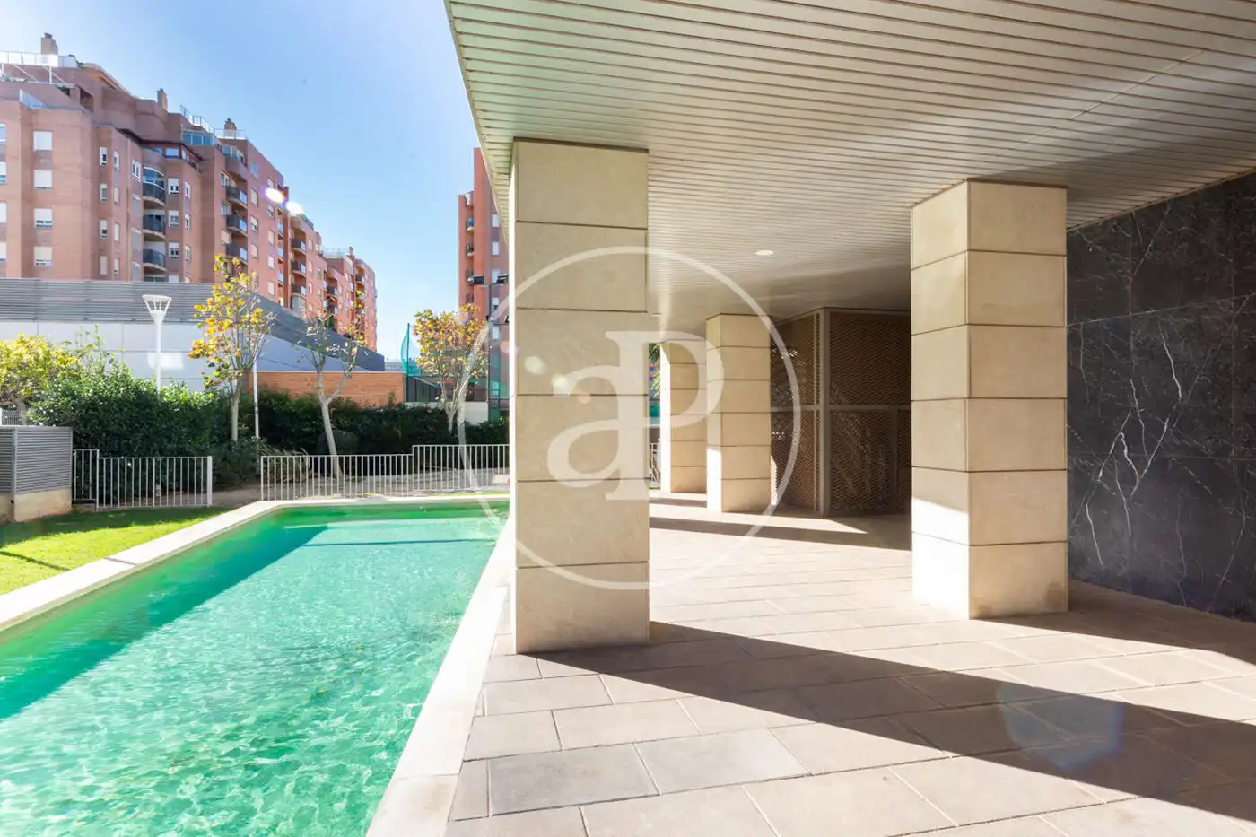 Piscina de Loft en venda en Valencia amb Calefacció, Jardí privat i Moblat