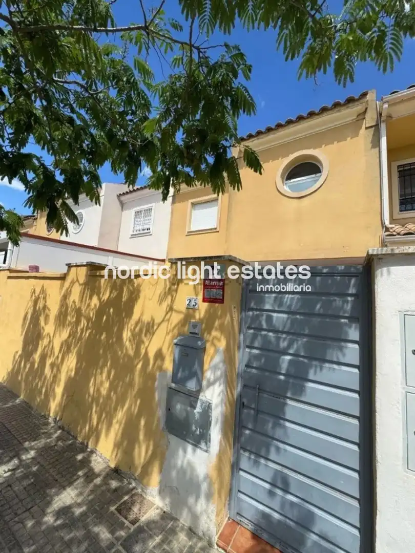 Exterior view of Houses for sale in Málaga  with Terrace