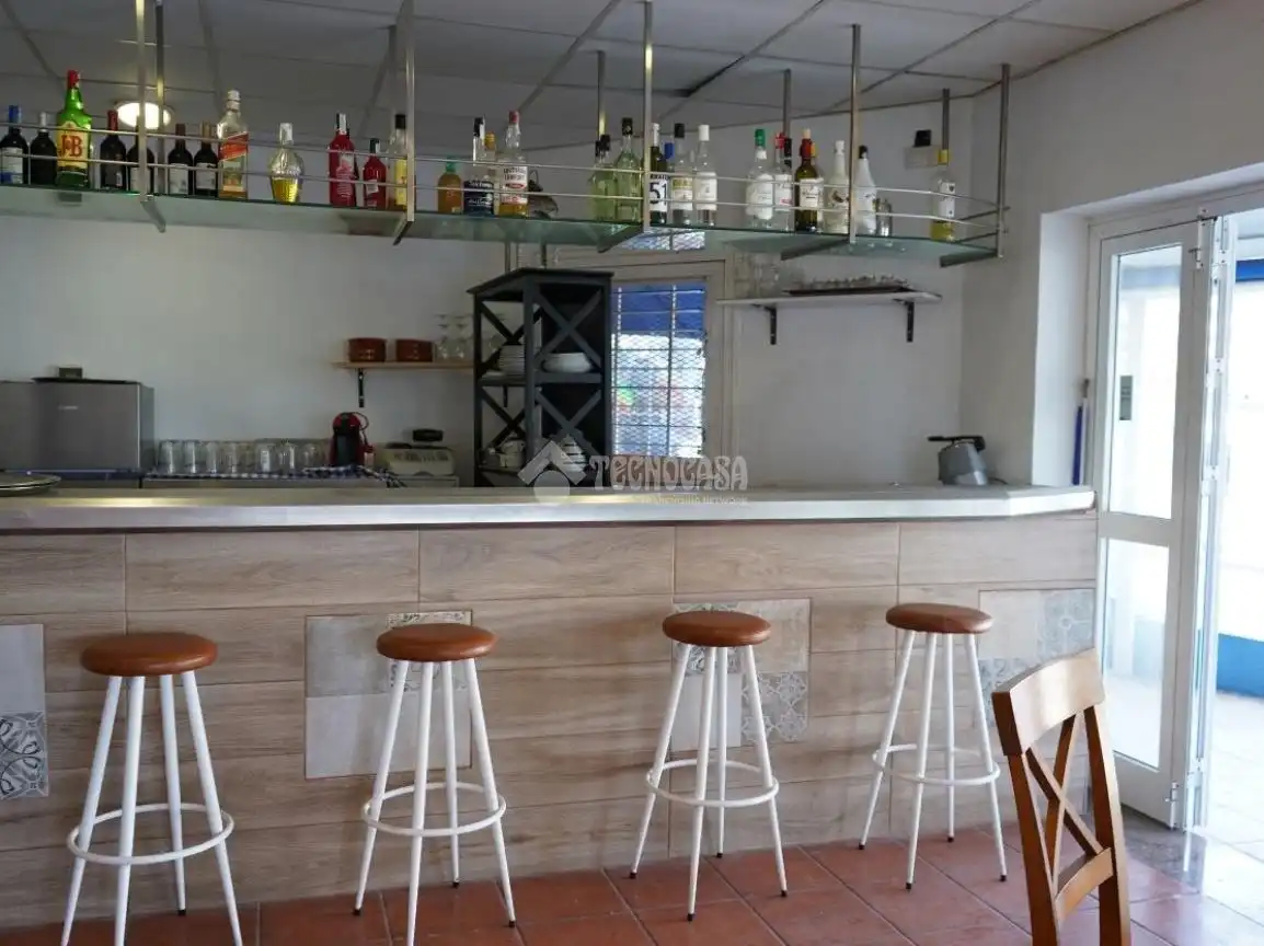 Local comercial en venda a Playa Jardín