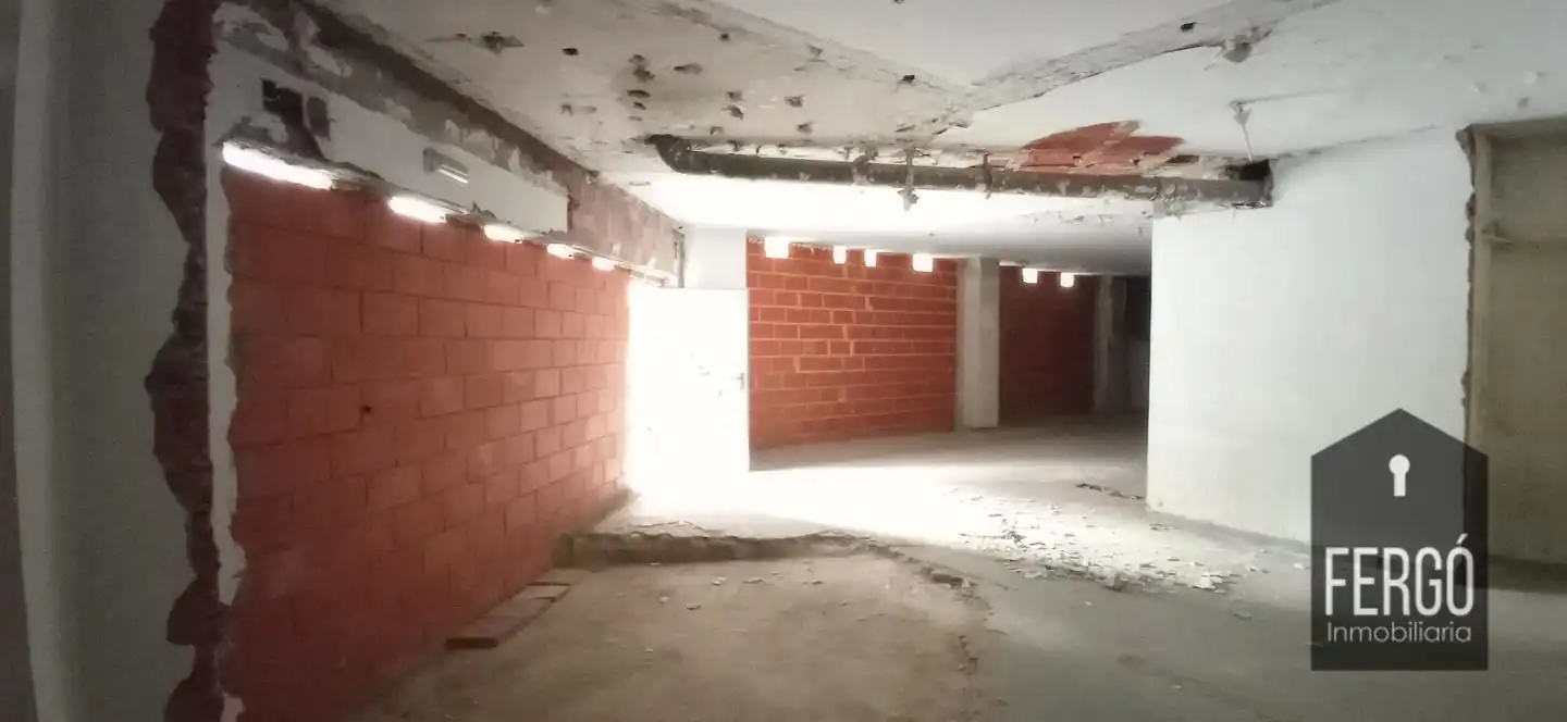 Business premises to rent in Reino De León, imagen 6