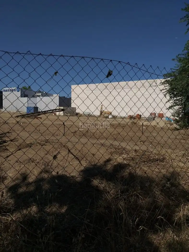 Terreny industrial de lloguer a Calle Pintores 2, imagen 3