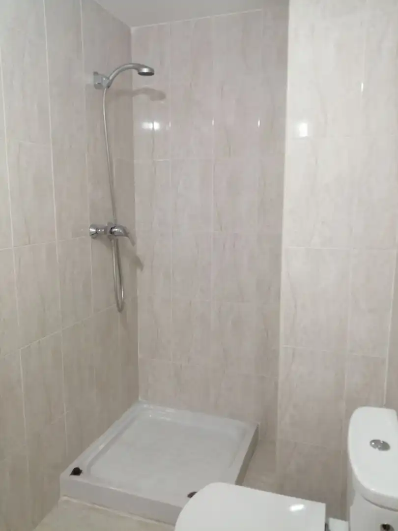 Bathroom of Flat for sale in Covadonga - Campuzano - Ciudad Vergel