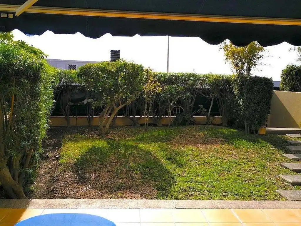 Maison mitoyenne avec piscine à louer à Calle Mar Mediterráneo 87, imagen 2