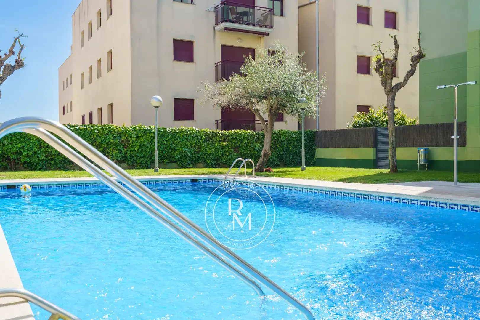 Piscina de Piso en venta en El Vendrell con Aire acondicionado, Calefacción y Jardín privado