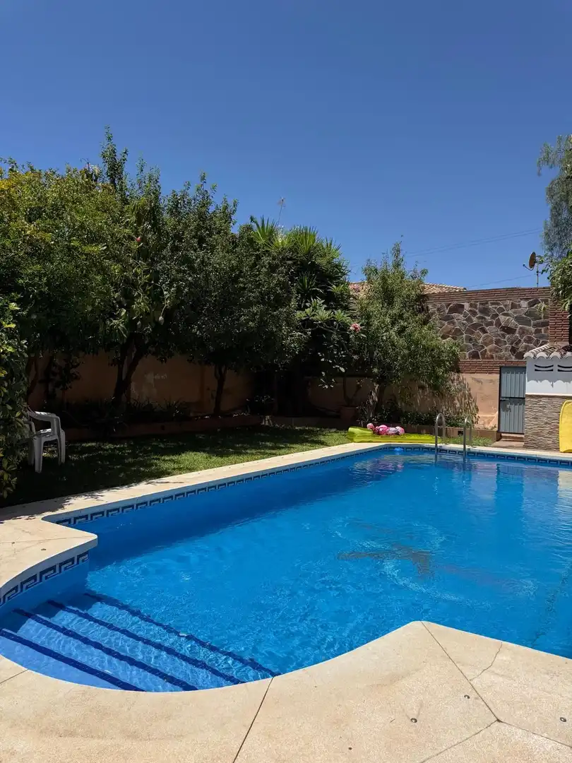 Swimming pool of Houses for sale in Rincón de la Victoria  with Air Conditioner, Terrace and Storage room