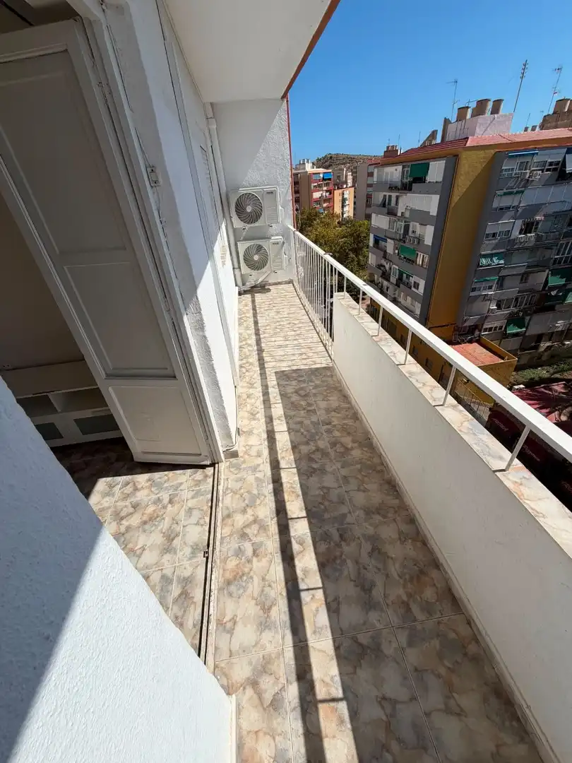 Apartament amb ascensor de lloguer a Pla - Carolinas, imagen 2