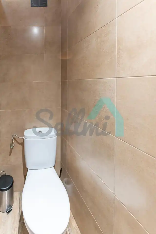 Bany de Edifici en venda en Villamanín
