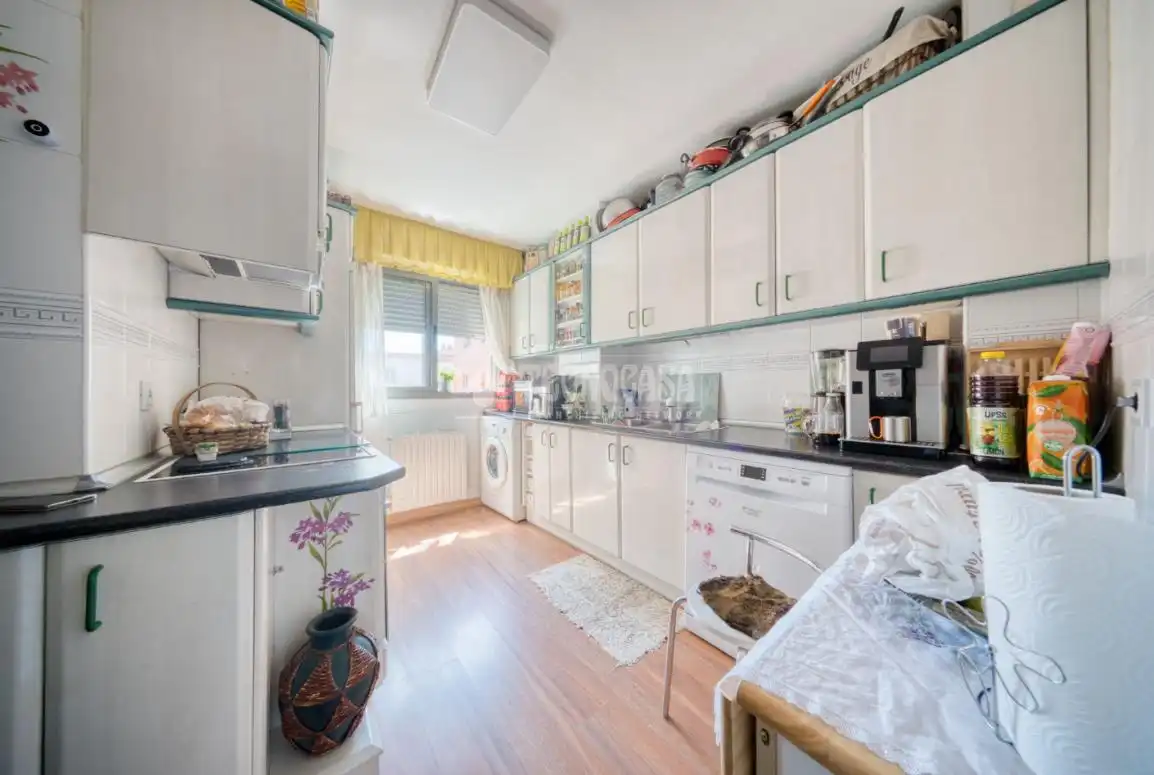 Cocina de Piso en venta en Valladolid con Aire acondicionado, Calefacción y Trastero