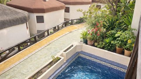 Foto 2 de Casa adosada en venta en Calahonda, Mijas