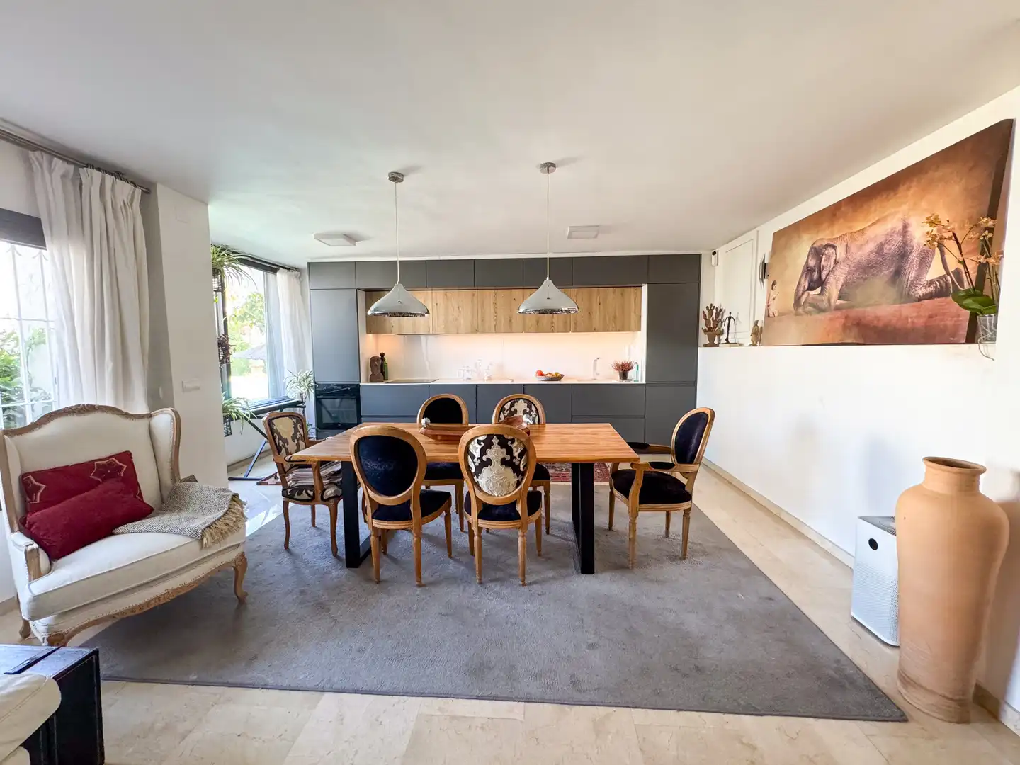 Comedor de Dúplex en venta en Estepona con Aire acondicionado, Terraza y Piscina