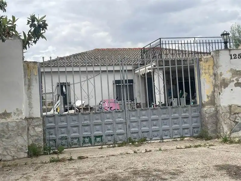 Casa in vendita a Illana, imagen 3