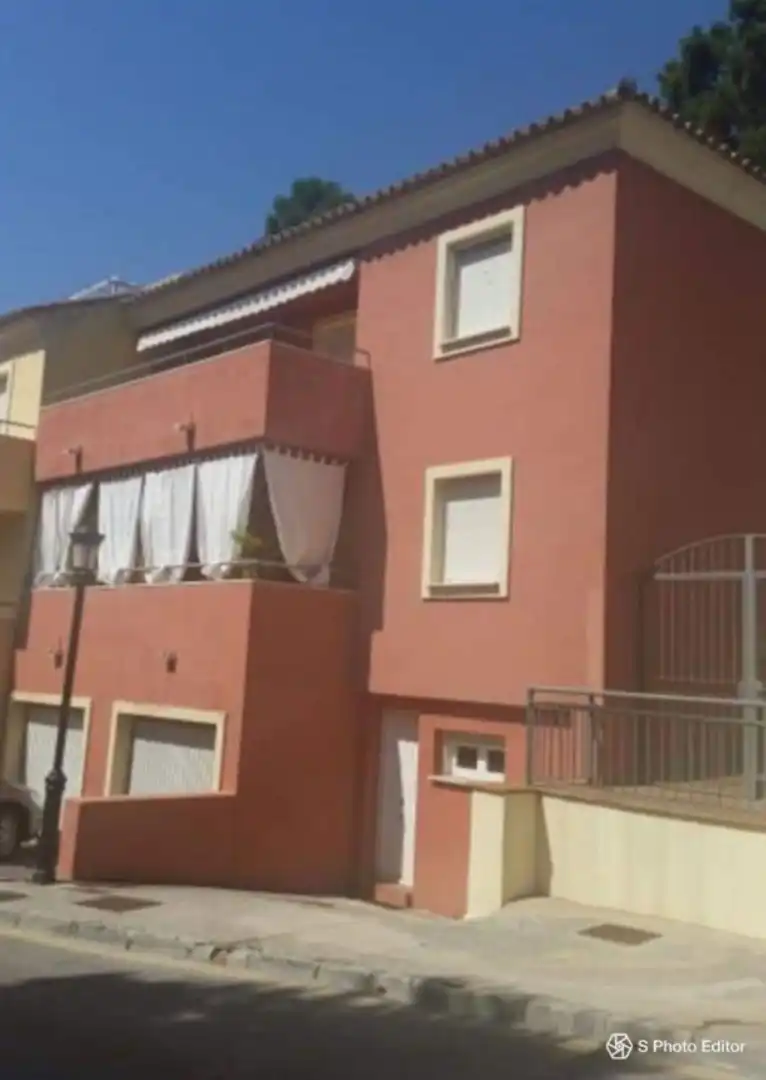 Flat for sale in Calle la Pacheca Alta 22