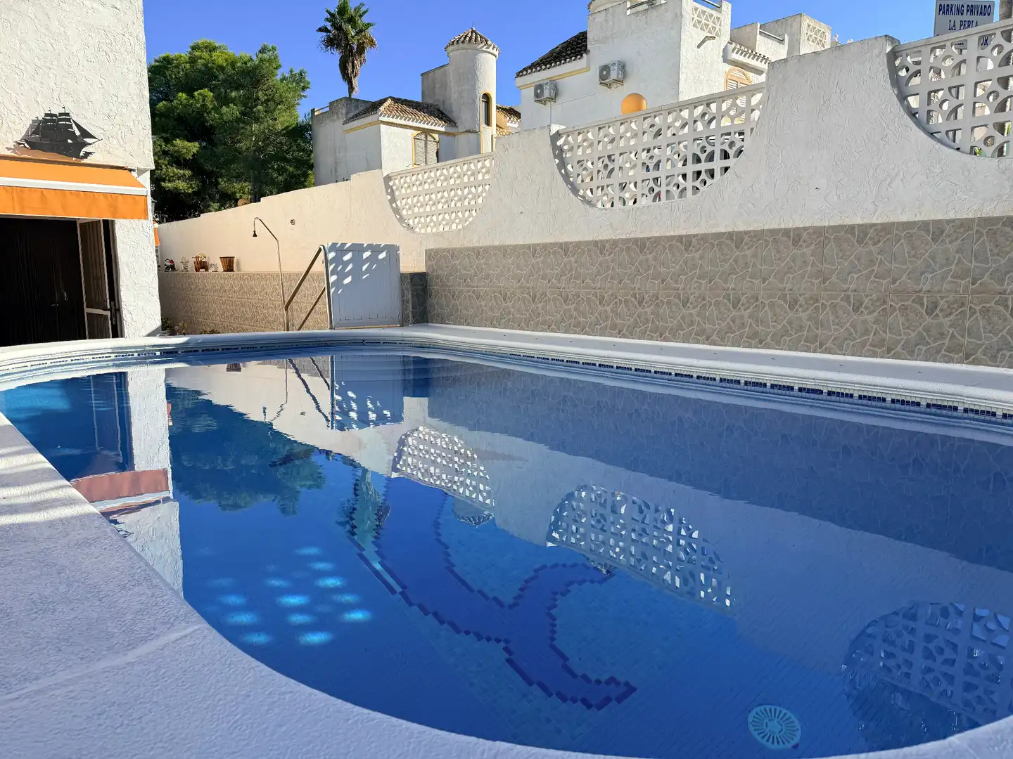 Detached homes for sale in Calle Pantano Uret, Los Urrutias