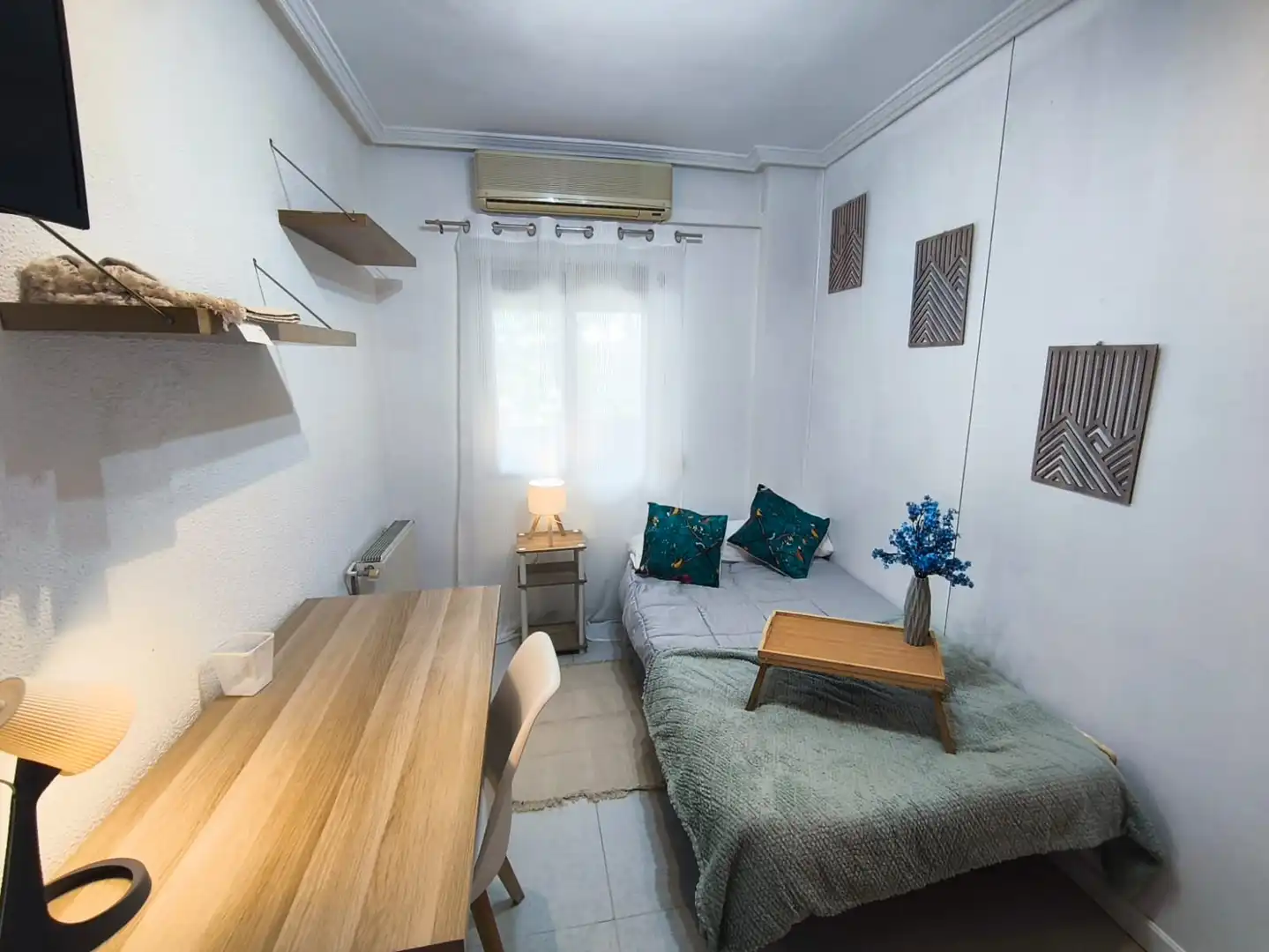 Habitación de Piso para compartir en Alcalá de Henares con Aire acondicionado, Calefacción y Amueblado