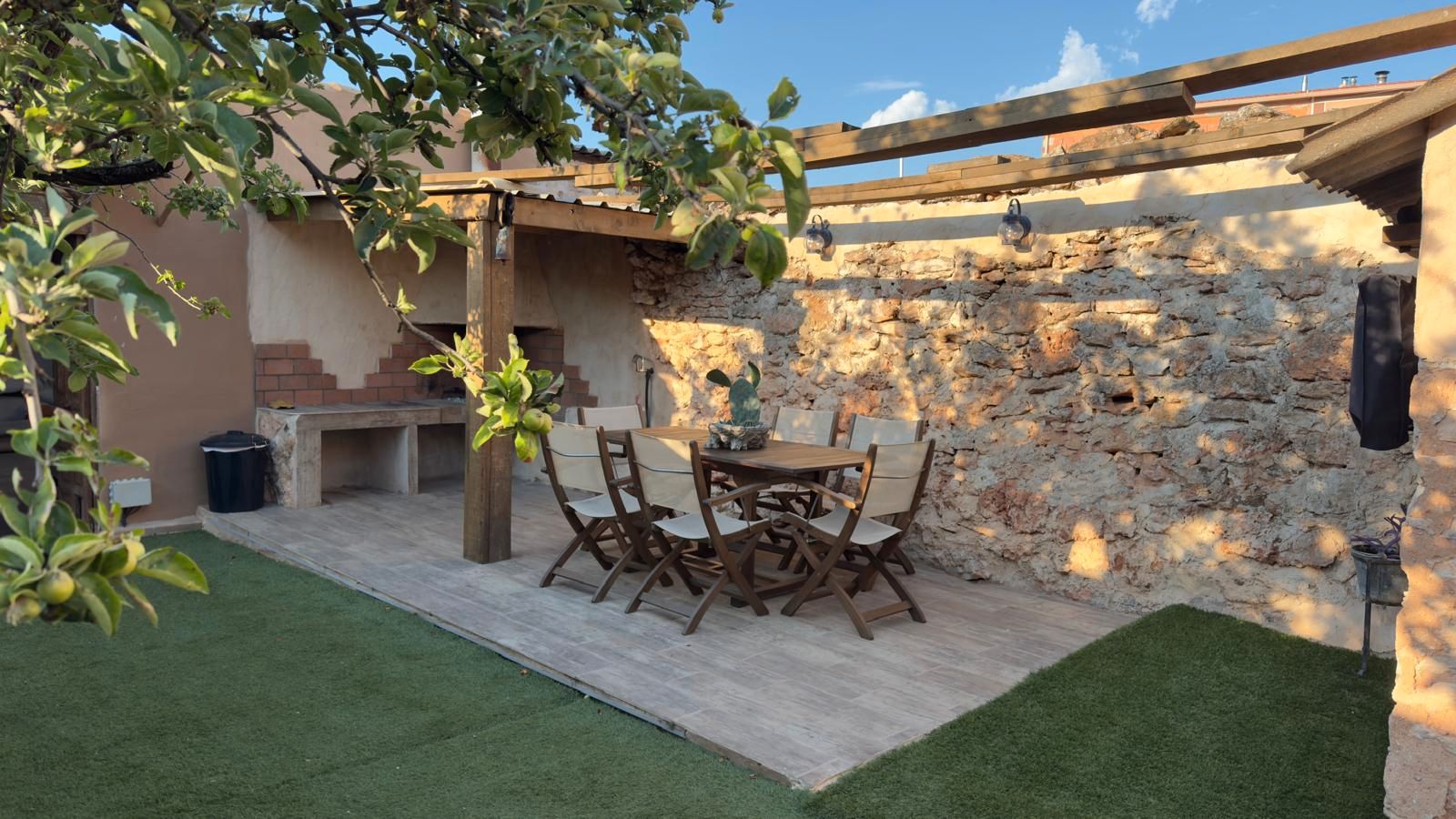 Terrassa de Casa o xalet de lloguer en Castillejo de Iniesta amb Jardí privat, Moblat i Domòtica