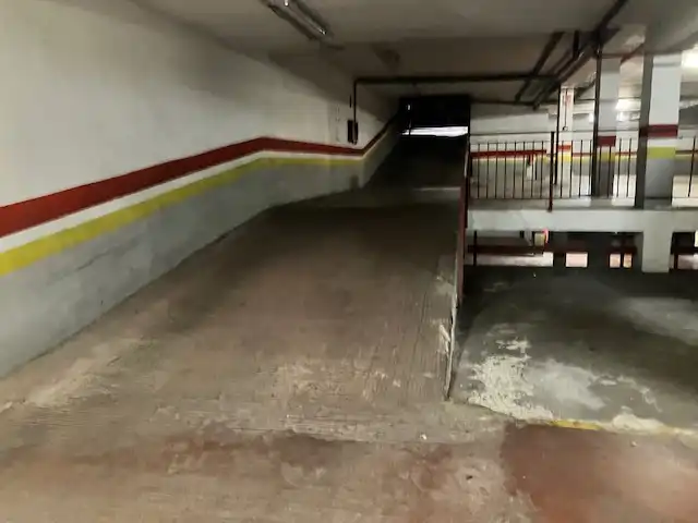 Parking de Garaje en venta en Burjassot