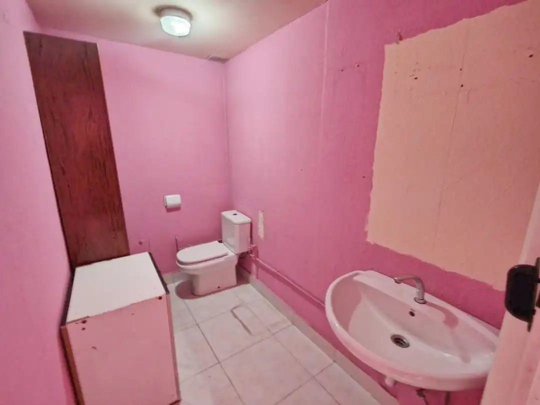 Baño de Local en venta en Galdakao