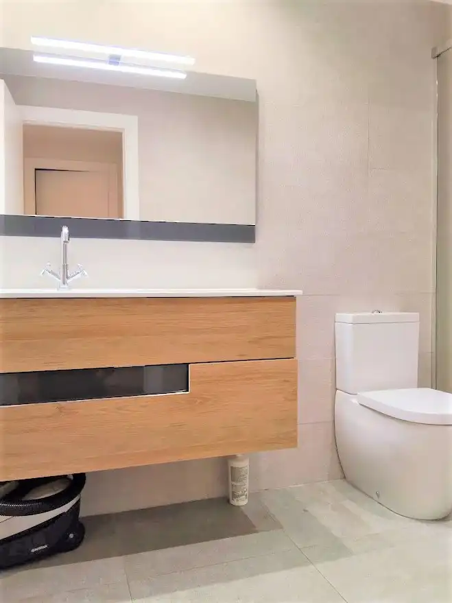 Bany de Apartament en venda en Lleida amb Aire condicionat, Calefacció i Parquet