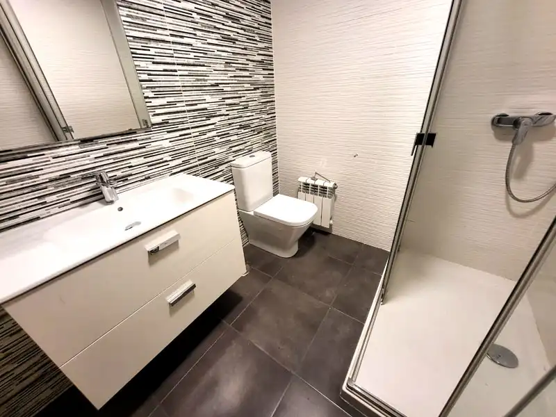 Apartamento de alquiler en Rúa Tomás A. Alonso, Berbés - Peritos
