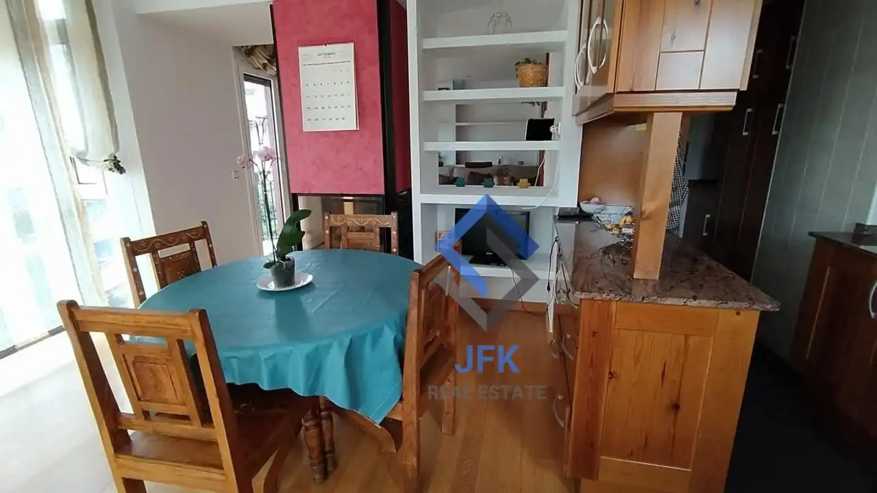 Cocina de Dúplex en venta en La Seu d'Urgell