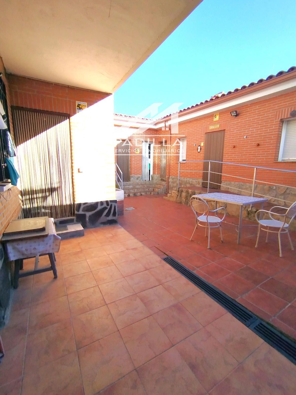 Terrassa de Casa o xalet en venda en El Casar de Escalona amb Aire condicionat, Calefacció i Terrassa