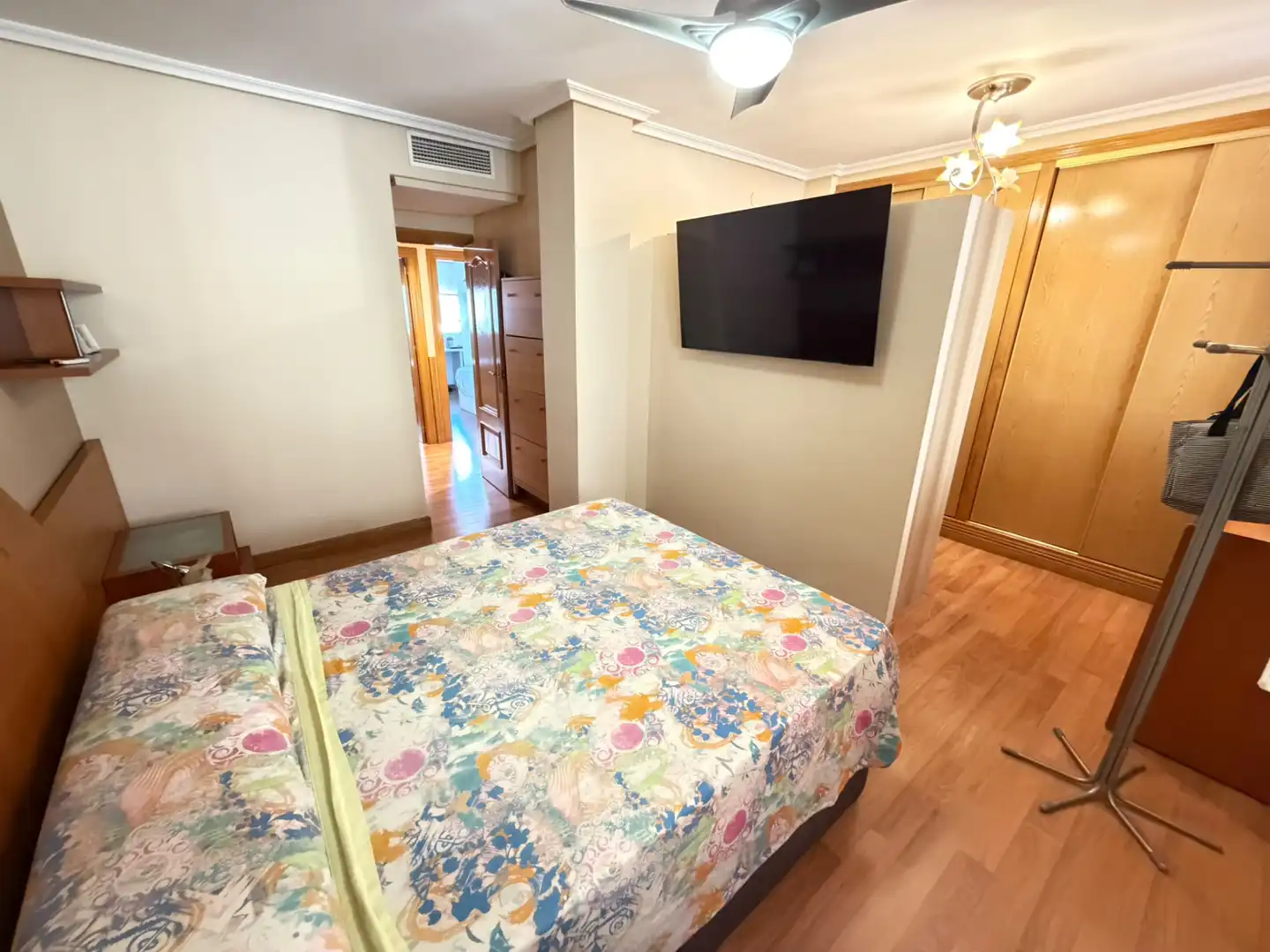 Flat with terrace for sale in Calle Alfonso X El Sabio 1, imagen 16