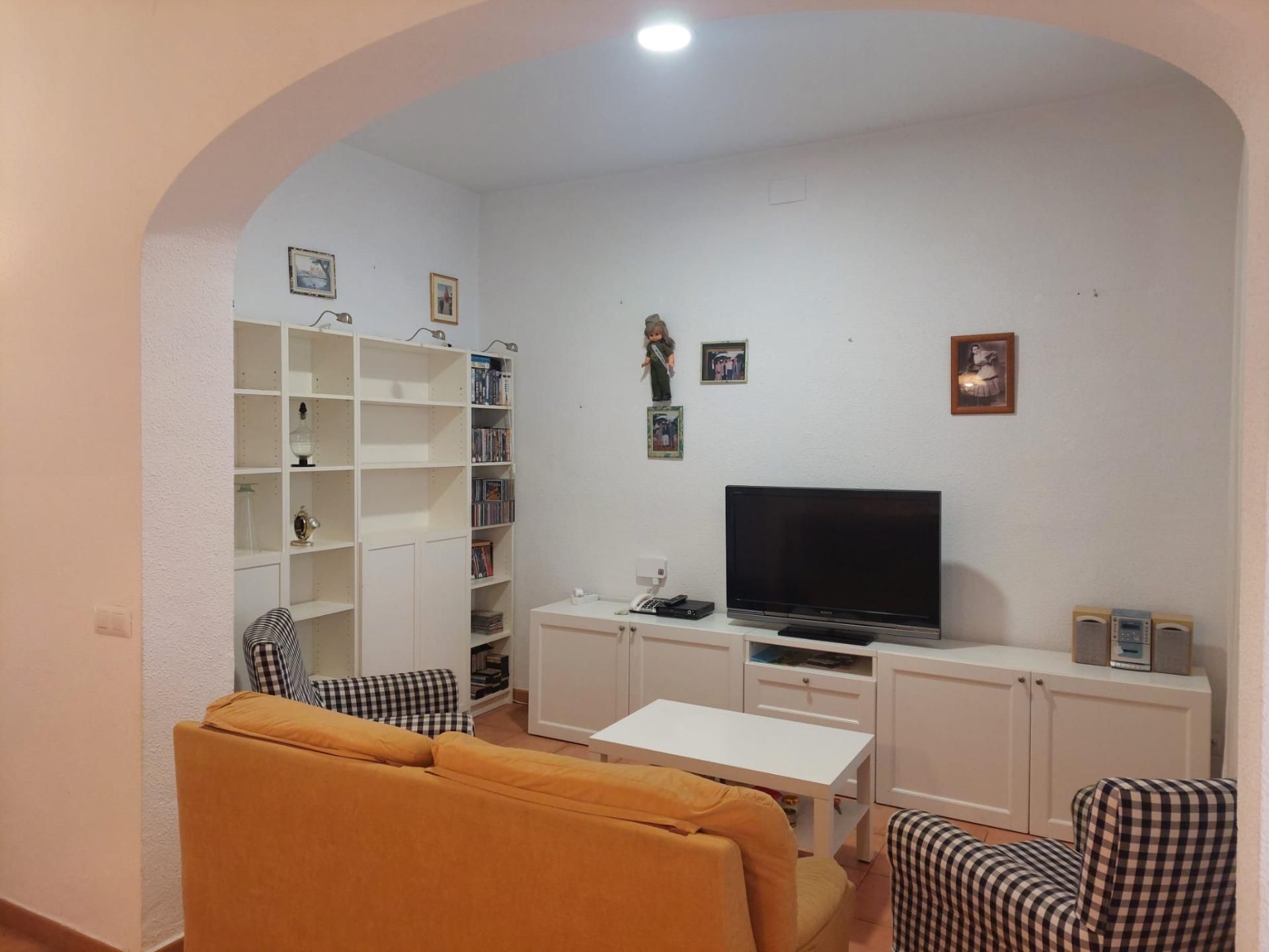 Sala d'estar de Casa o xalet en venda en Palamós amb Calefacció