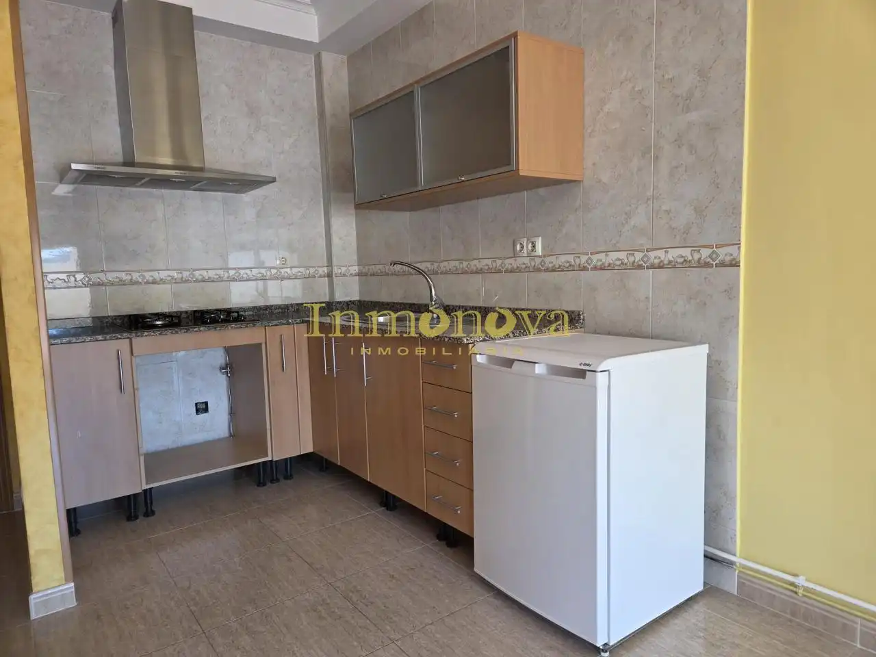 Cocina de Piso en venta en Salceda de Caselas con Calefacción, Trastero y Amueblado