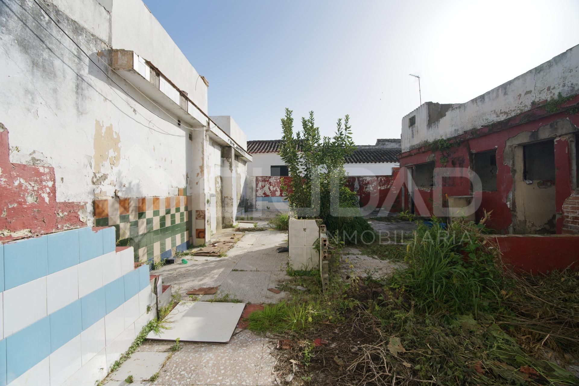 Vista exterior de Casa o chalet en venta en Tomares