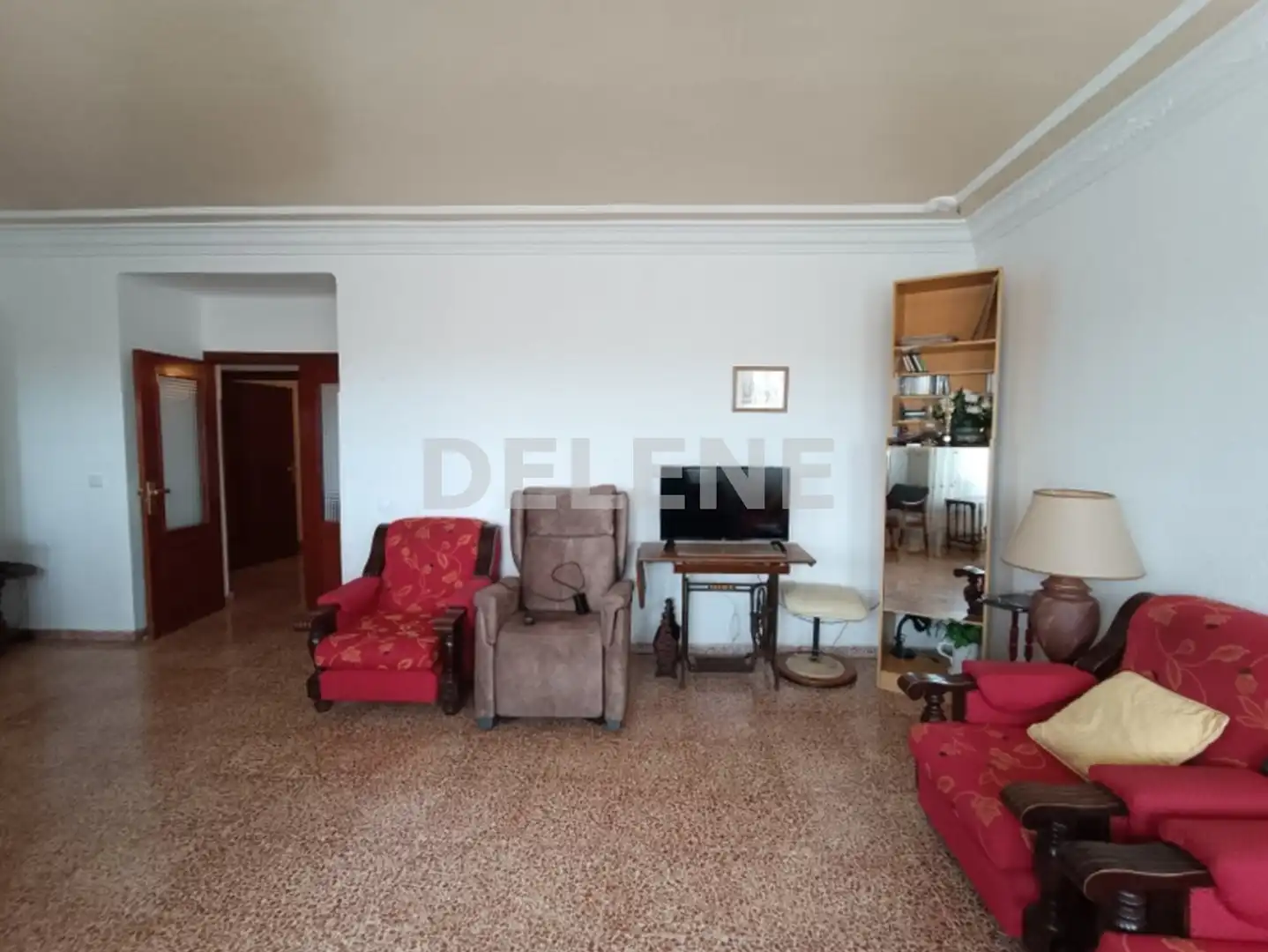 Living room of Flat for sale in Hellín  with Air Conditioner, Terrace and Furnished