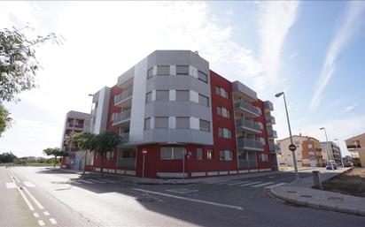 Vista exterior de Apartament en venda en Moncofa amb Terrassa i Piscina