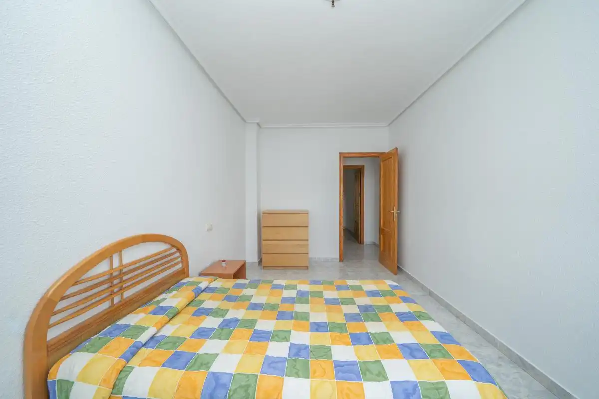 Habitación de Piso en venta en Orihuela con Calefacción y Trastero