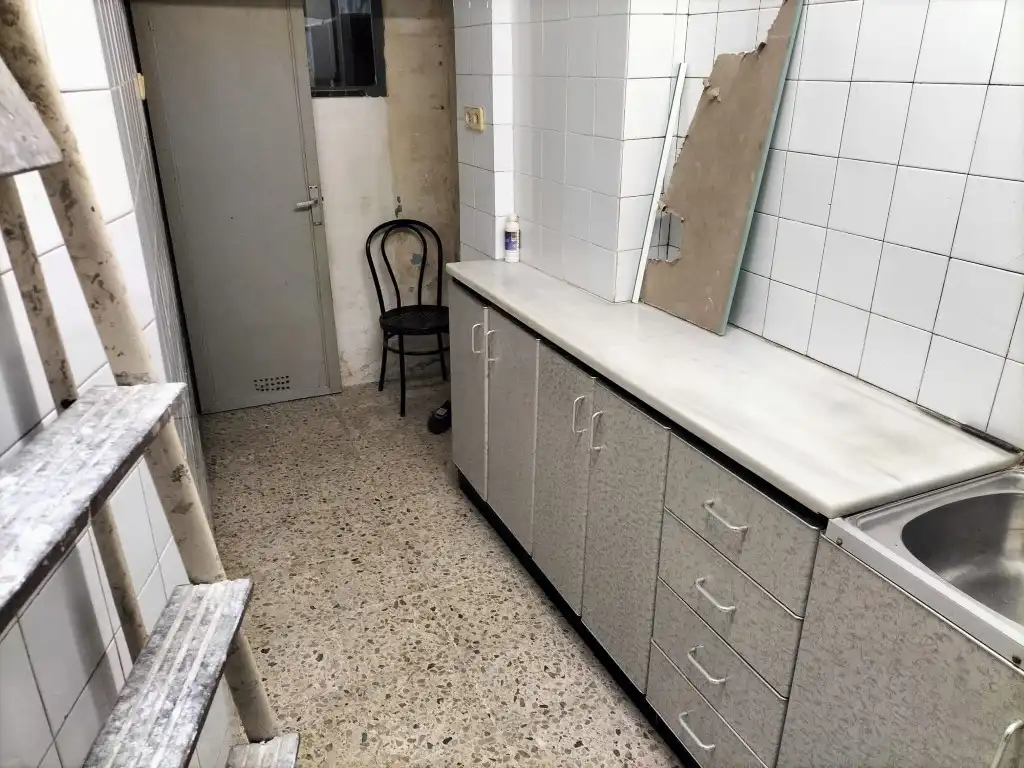 Cocina de Local en venta en Barcelona